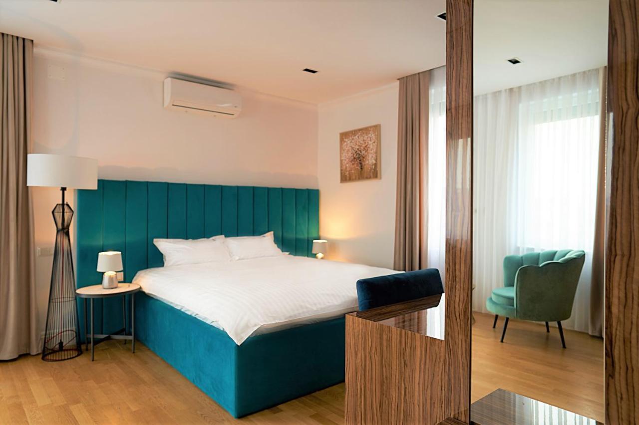 Hotel Glory Oradea Extérieur photo