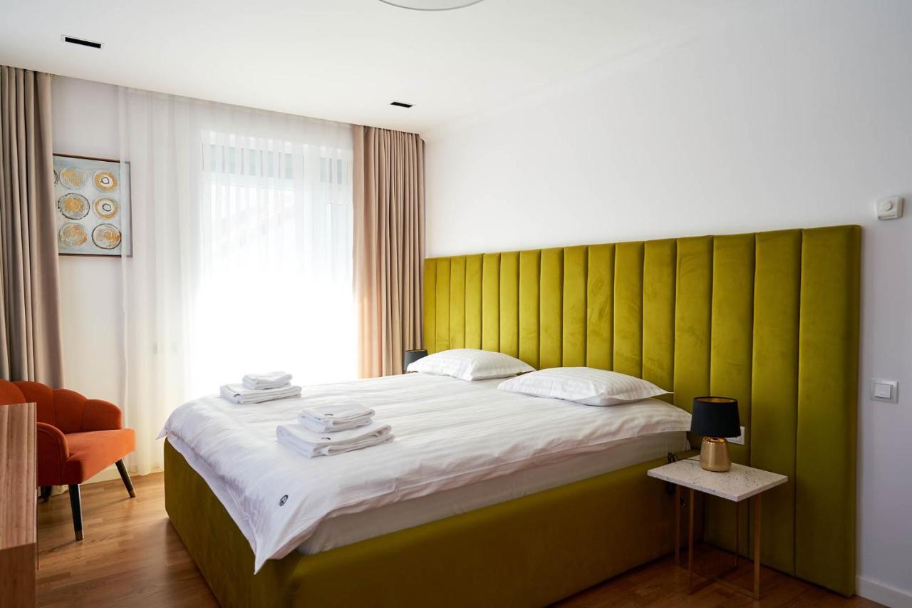 Hotel Glory Oradea Extérieur photo