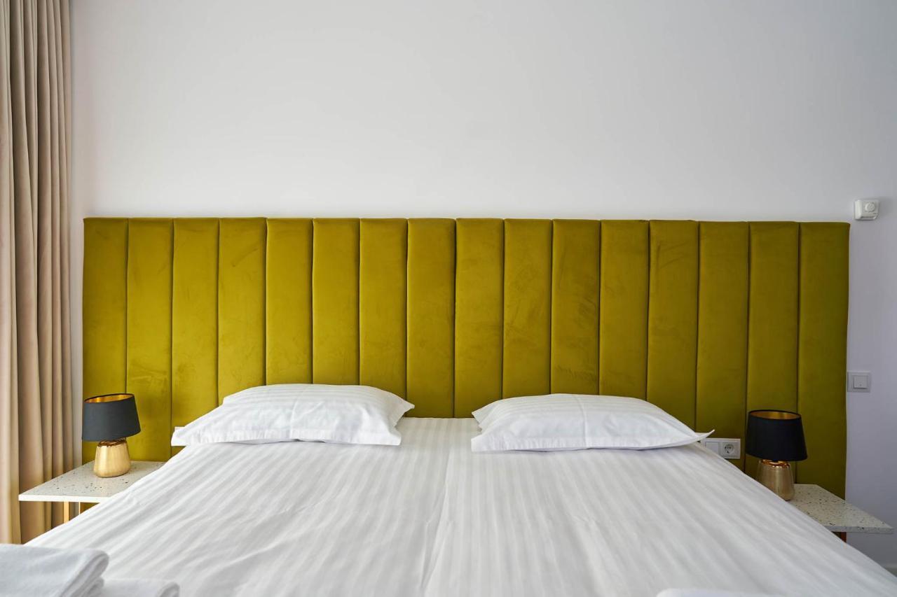 Hotel Glory Oradea Extérieur photo